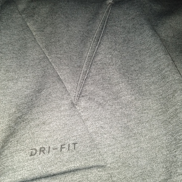 Nike XL FRONT ZIP jacket - Picture 5 of 9